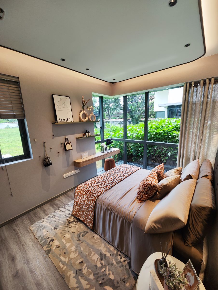 3-bedroom + Study Master Bedroom